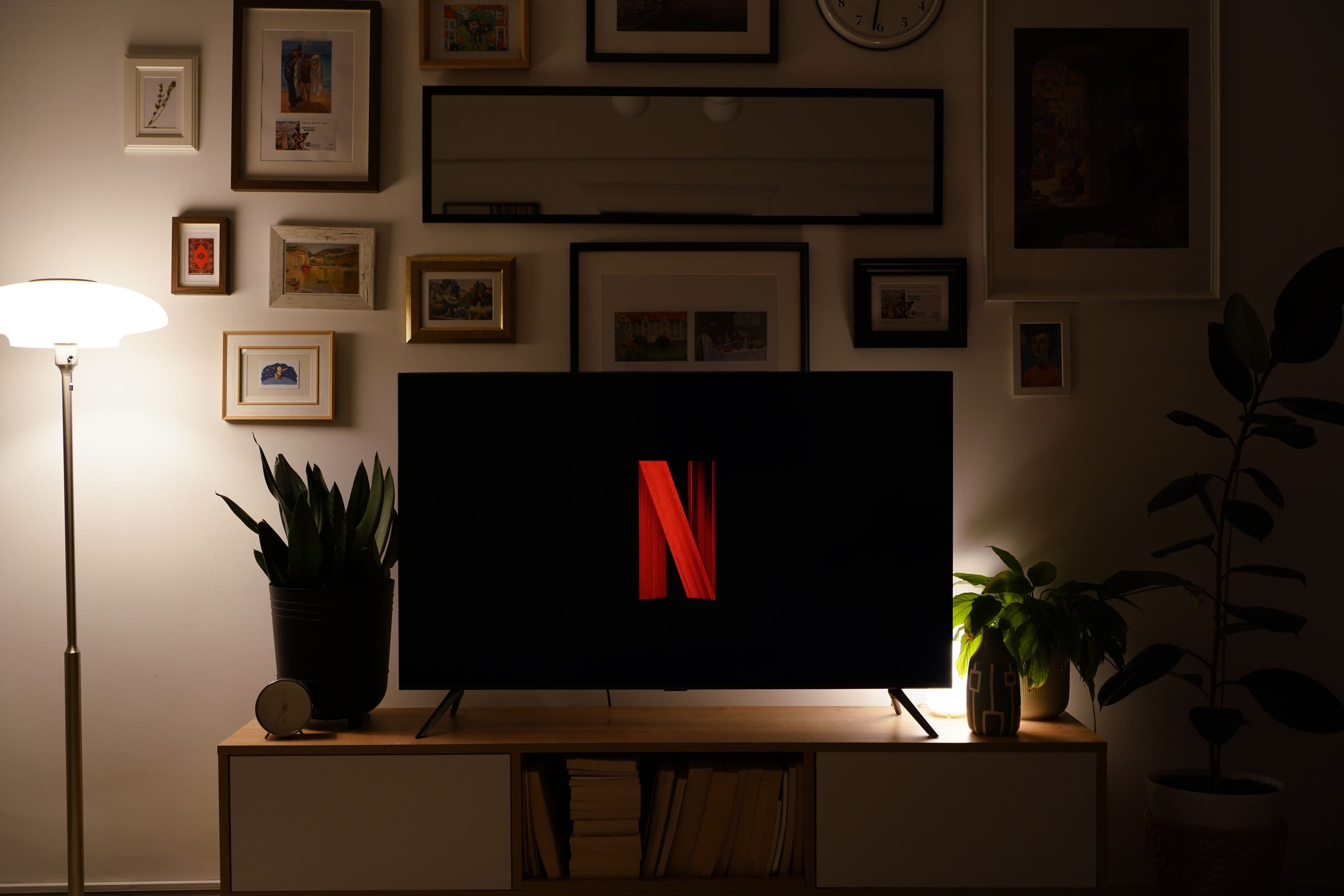 VPN Netflix: Jak odblokować ukryte filmy i seriale?